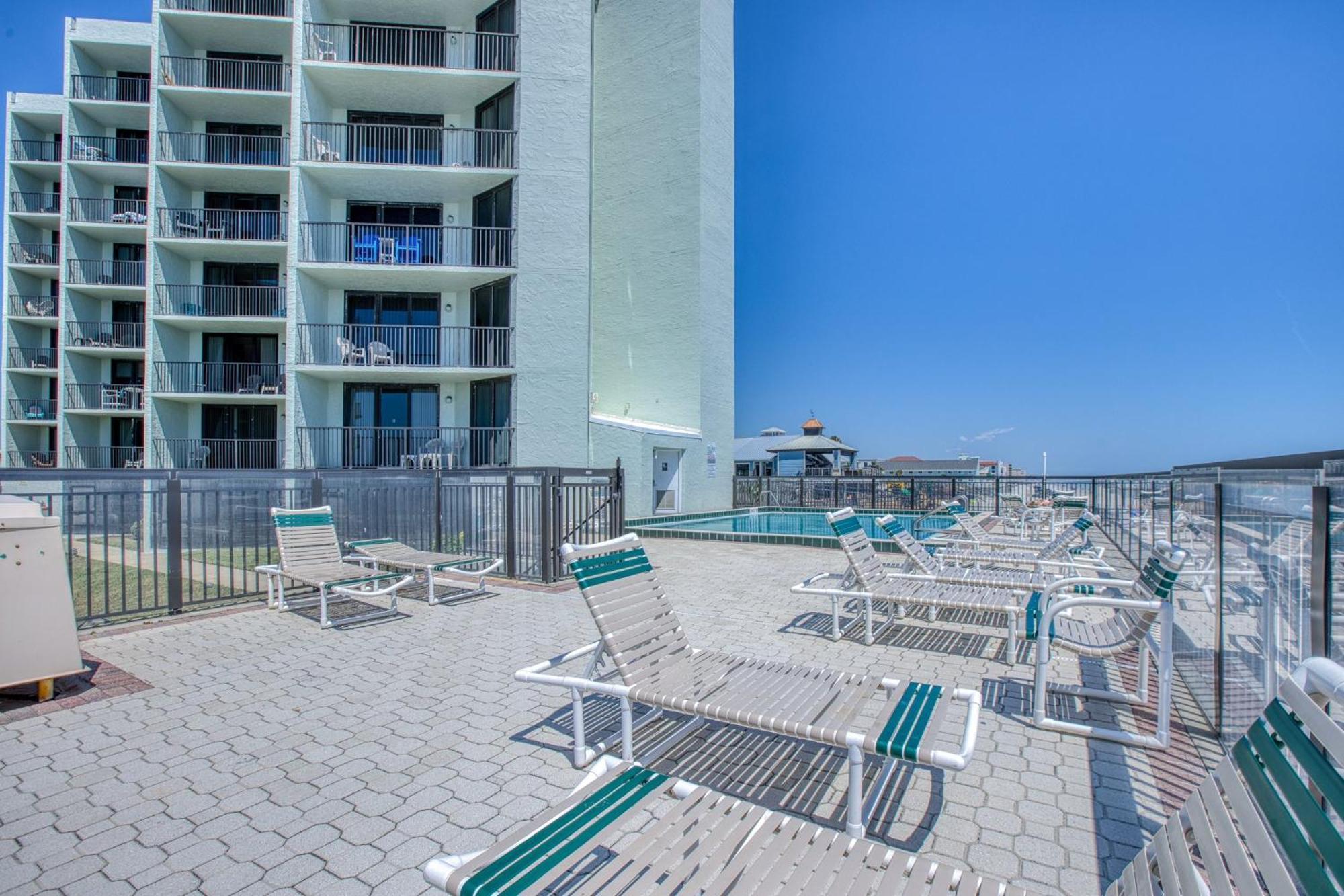 Ocean View With A Beachfront Pool At Ocean Trillium Condo ~ 602 New Smyrna Beach Bagian luar foto